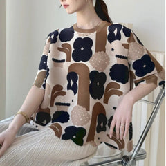 Elegant Abstract Plisse Top