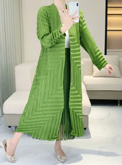 Tailored Fit Japanese Pleated Duster