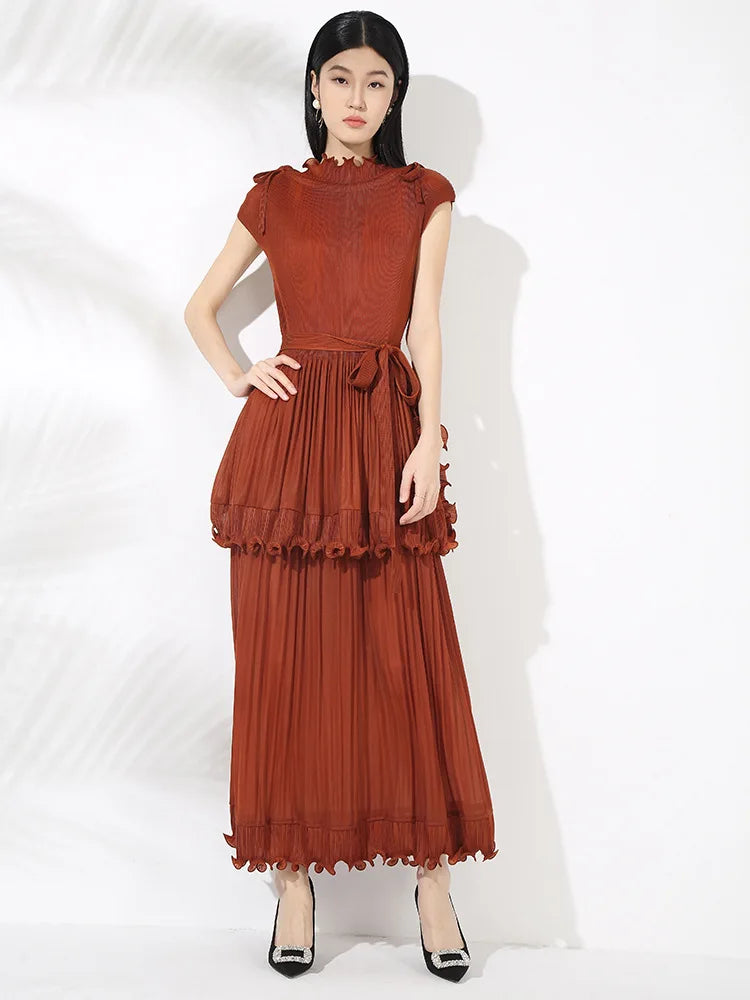 Truly Sleeveless Chiffon Plissé Pleated Dress