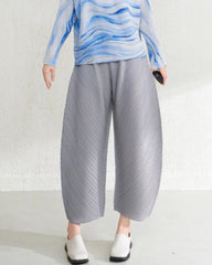 Luxury Pleated Cropped Trousers