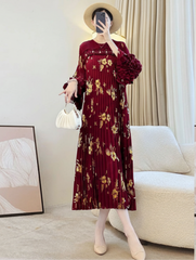 Plissé Floral Sleeve Dress