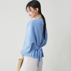 Truly Pleated Tie Back Blouse