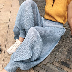 HEYFANCYSTYLE Tokyo Pleated Puffy Pants