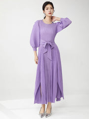 Elegant Stretch-Fit Pleated Dress