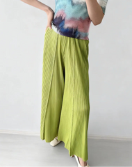 Luxury Pleated Wide-Leg Trousers