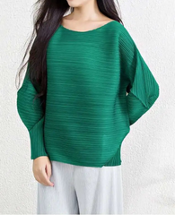 Elegant Plissé Boatneck Top