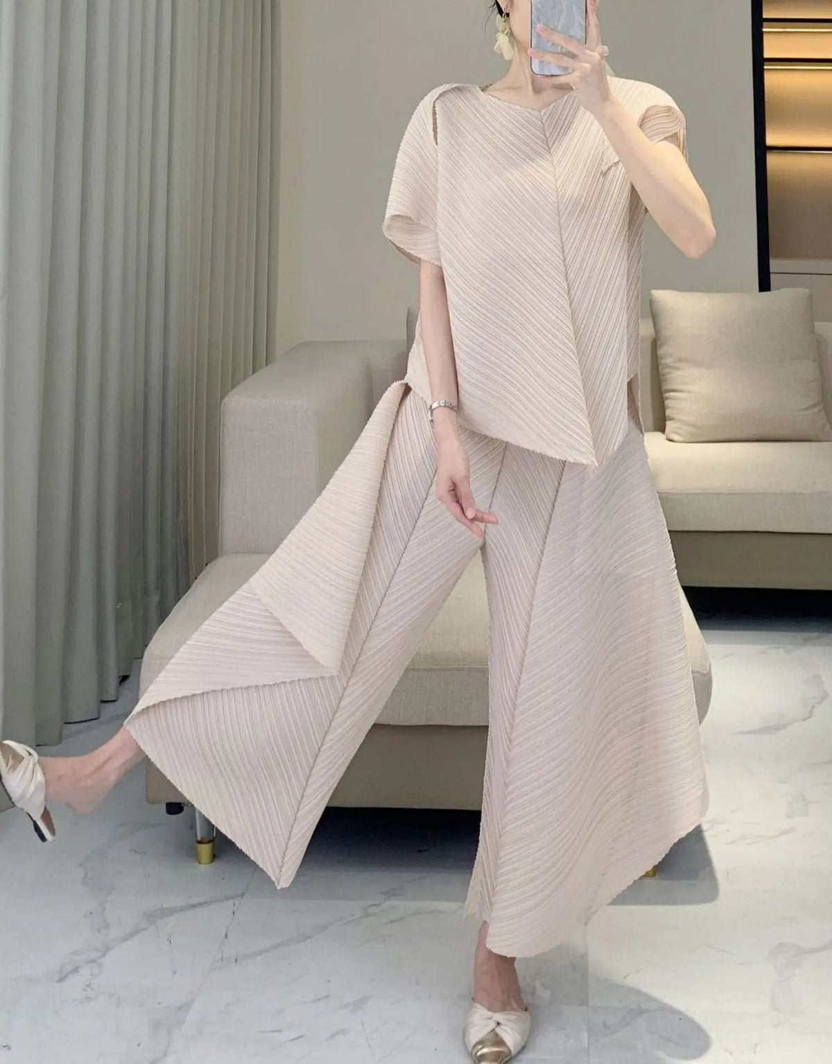 Luxe Plissé  Casual Pant Suit