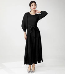 Elegant Stretch-Fit Pleated Dress