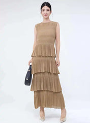 Elegant Plissé Sleeveless Dress