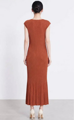 Plissé Cap Sleeve Midi Dress