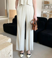 Plissé Wide-Leg Pants