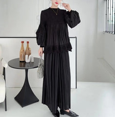 Flowy Plissé Blouse & Palazzo Pants