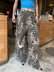 HEYFANCYSTYLE Leopard Ripped Wide Leg Jeans