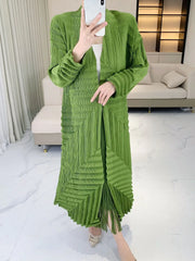 Tailored Fit Japanese Pleated Duster