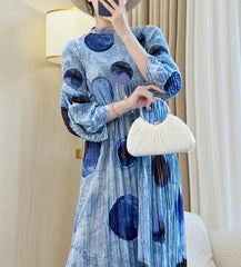 Luxury Pleats Abstract Circles Dress