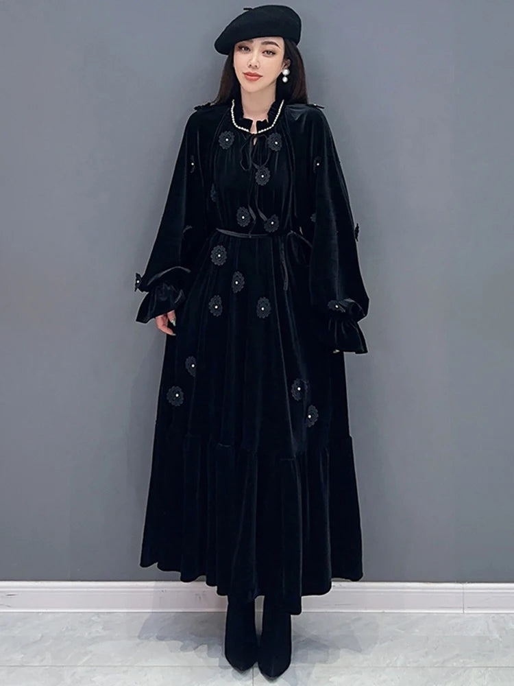 HEYFANCYSTYLE Soft Black Floral Velvet Dress