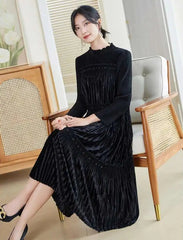 Elegant Velvet Pleated Dress