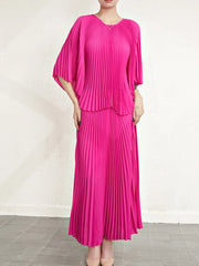 Elegant Plissé Blouse & Skirt