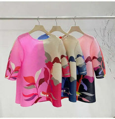 Truly Plissé Floral Blouse Top