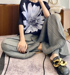 Luxe Flowy Plissé Trousers