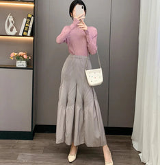 Elegant Pleated Two-Tone Skirt
