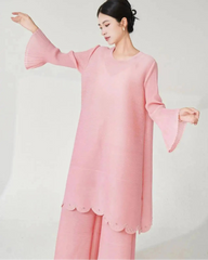 2-Piece Luxe Plissé Pant Suit
