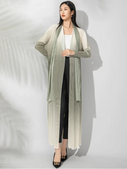 Elegant Travel Pleated Coat