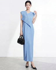 Asymmetric Pleated Sleeveless Dress