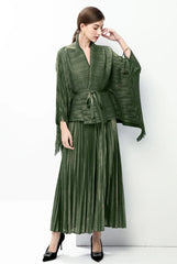 Luxury 2-Piece Pleats Skirt Set