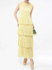 Elegant Plissé Sleeveless Dress