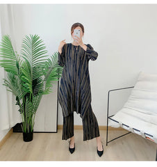 Women's 2 Piece Elegant Oversized Pleated Set