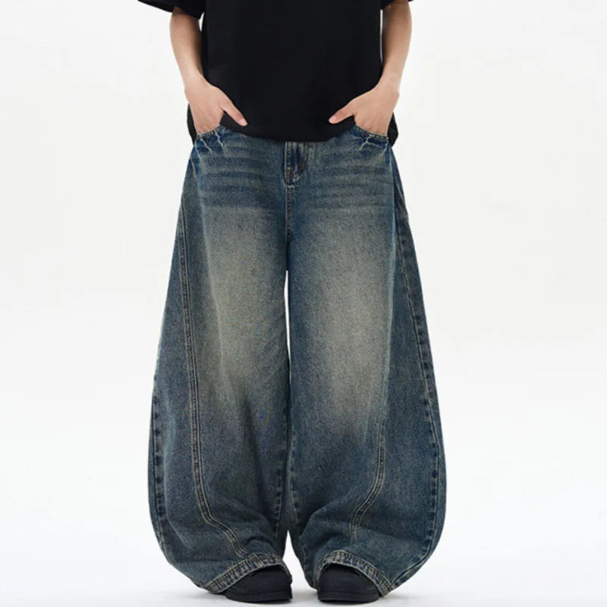 Men's Wide-Leg Raw Edge Denim Jeans