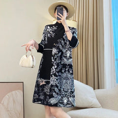 Loose-Fit Pleated Tunic Top