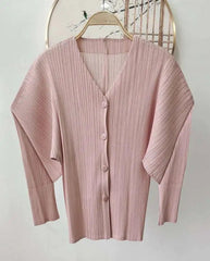 Casual Elegance Plissé Cardigan