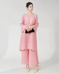 2-Piece Luxe Plissé Pant Suit