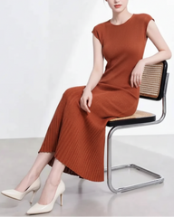 Plissé Cap Sleeve Midi Dress