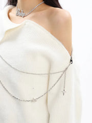 Irregular Collar Sweater with a Brooch Chain Detail