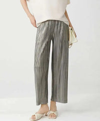 Luxurious Plissé Wide-Leg Trouser
