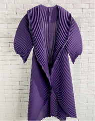 Truly Pleated Plisse Coat