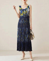 Elegant Pleated Sleeveless Dress