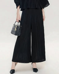 Elegant Plissé Wide-Leg Pants