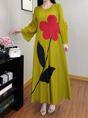 Luxe Flower Print Plisse Dress