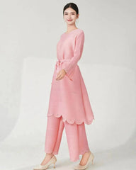 2-Piece Luxe Plissé Pant Suit