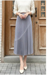 Elegant Fluid Plisse Skirt