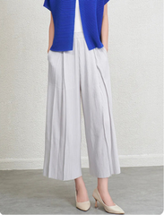 Wide-Leg Plissé Daily Trousers