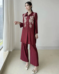 Luxury Petite Embroidered Pleated Set