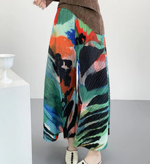 Luxe Plissé Pull-On Pants
