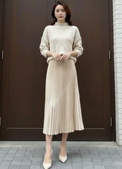 Elegant Fluid Plisse Skirt