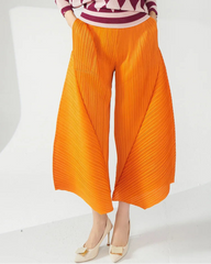 Women's Pleated Lantern Trousers