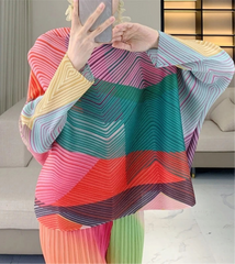 Luxury Wave Pleated Blouse